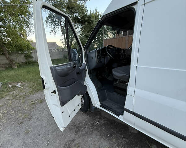 Белый Форд Транзит, объемом двигателя 2 л и пробегом 396 тыс. км за 6000 $, фото 7 на Automoto.ua