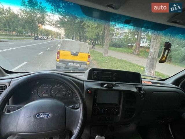 Білий Форд Транзит, об'ємом двигуна 2.4 л та пробігом 370 тис. км за 6500 $, фото 3 на Automoto.ua