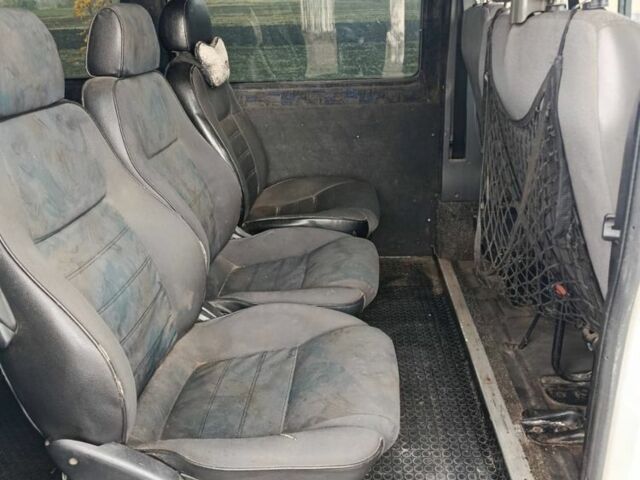 Білий Форд Транзит, об'ємом двигуна 2 л та пробігом 285 тис. км за 3950 $, фото 5 на Automoto.ua