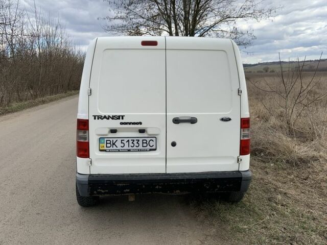 Белый Форд Транзит, объемом двигателя 1.8 л и пробегом 275 тыс. км за 3499 $, фото 4 на Automoto.ua