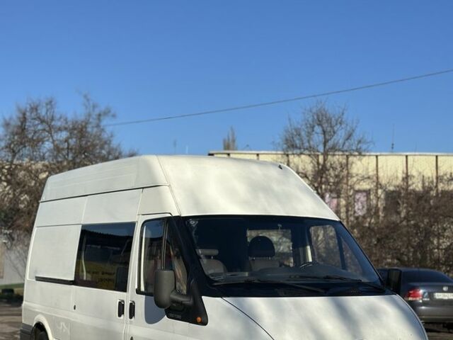 Белый Форд Транзит, объемом двигателя 2 л и пробегом 500 тыс. км за 3650 $, фото 2 на Automoto.ua