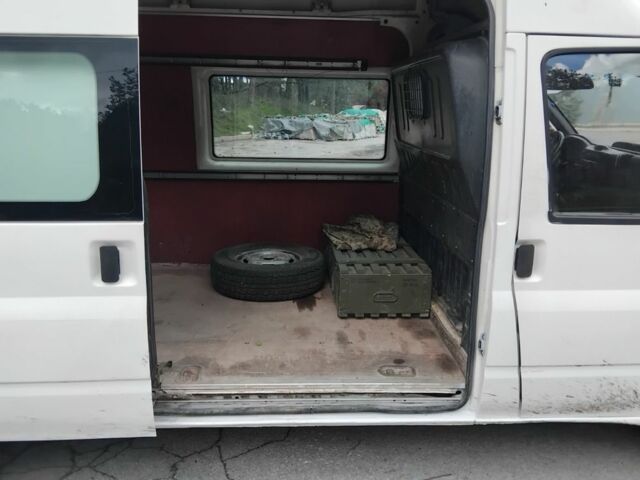 Белый Форд Транзит, объемом двигателя 2 л и пробегом 315 тыс. км за 4500 $, фото 7 на Automoto.ua