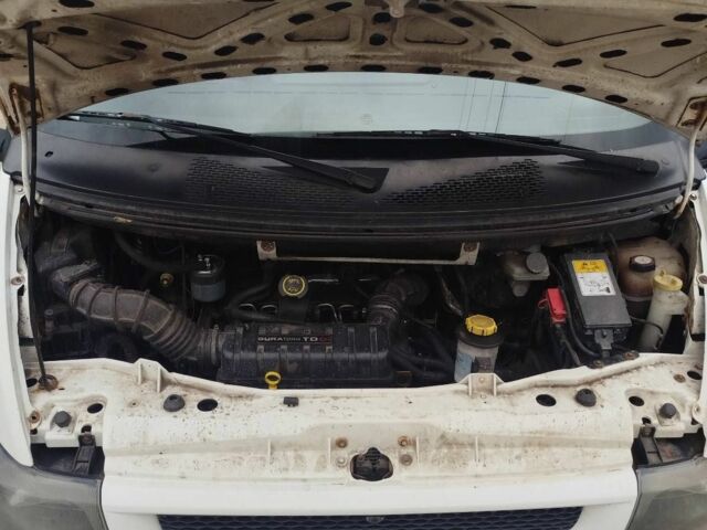 Белый Форд Транзит, объемом двигателя 2 л и пробегом 280 тыс. км за 3200 $, фото 13 на Automoto.ua