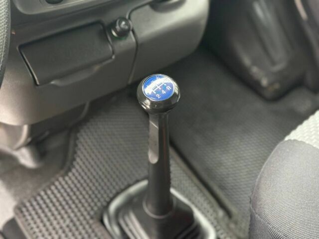 Білий Форд Транзит, об'ємом двигуна 2 л та пробігом 450 тис. км за 4799 $, фото 11 на Automoto.ua