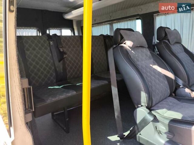 Белый Форд Транзит, объемом двигателя 2.4 л и пробегом 250 тыс. км за 8300 $, фото 20 на Automoto.ua