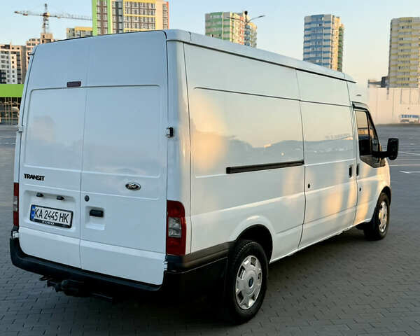 Белый Форд Транзит, объемом двигателя 2.4 л и пробегом 370 тыс. км за 7900 $, фото 11 на Automoto.ua