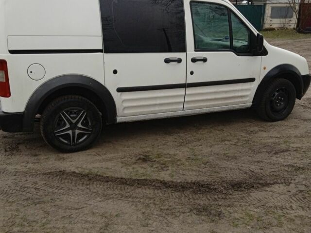 Белый Форд Транзит, объемом двигателя 1.8 л и пробегом 341 тыс. км за 3550 $, фото 3 на Automoto.ua