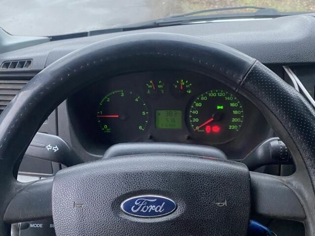 Білий Форд Транзит, об'ємом двигуна 2.4 л та пробігом 376 тис. км за 4300 $, фото 1 на Automoto.ua