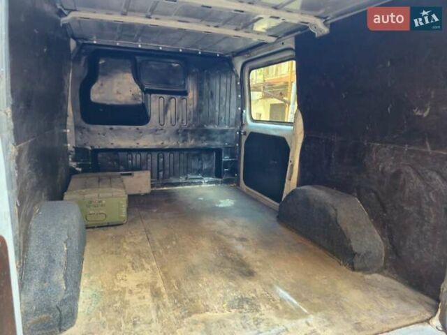 Белый Форд Транзит, объемом двигателя 2 л и пробегом 489 тыс. км за 5000 $, фото 7 на Automoto.ua