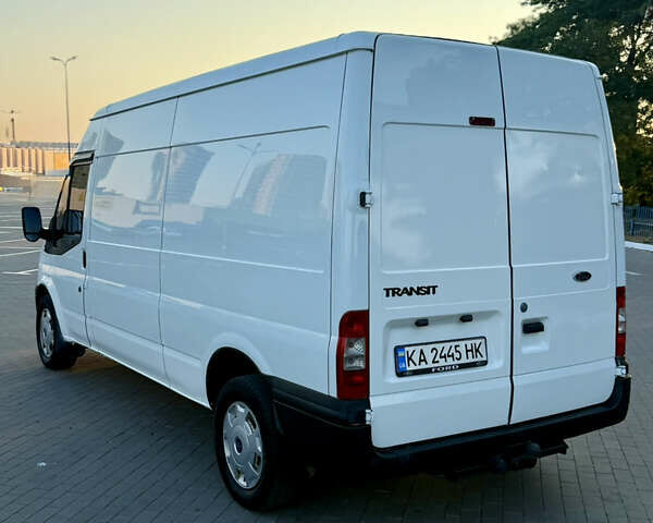 Белый Форд Транзит, объемом двигателя 2.4 л и пробегом 370 тыс. км за 7900 $, фото 10 на Automoto.ua
