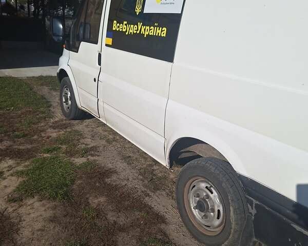 Белый Форд Транзит, объемом двигателя 2 л и пробегом 320 тыс. км за 4000 $, фото 4 на Automoto.ua