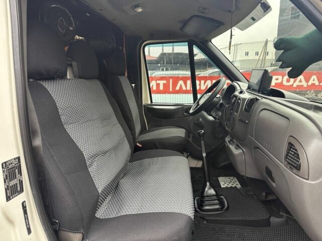 Білий Форд Транзит, об'ємом двигуна 2 л та пробігом 450 тис. км за 4799 $, фото 16 на Automoto.ua