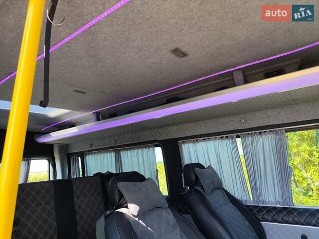 Белый Форд Транзит, объемом двигателя 2.4 л и пробегом 250 тыс. км за 8300 $, фото 27 на Automoto.ua