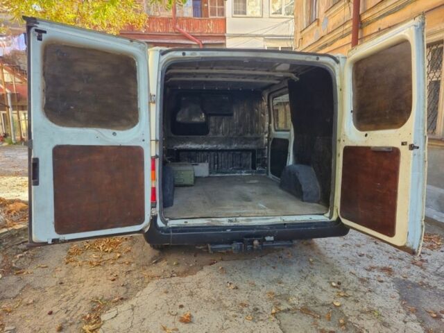 Білий Форд Транзит, об'ємом двигуна 2 л та пробігом 489 тис. км за 5100 $, фото 5 на Automoto.ua