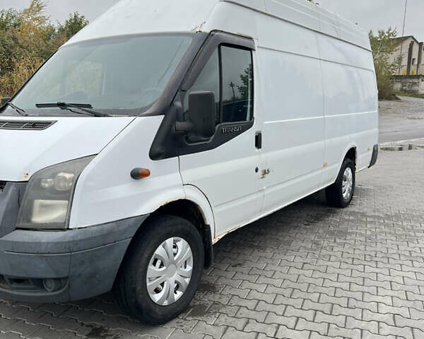 Білий Форд Транзит, об'ємом двигуна 2.4 л та пробігом 600 тис. км за 3500 $, фото 1 на Automoto.ua