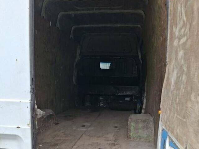 Білий Форд Транзит, об'ємом двигуна 2.4 л та пробігом 8 тис. км за 6000 $, фото 3 на Automoto.ua