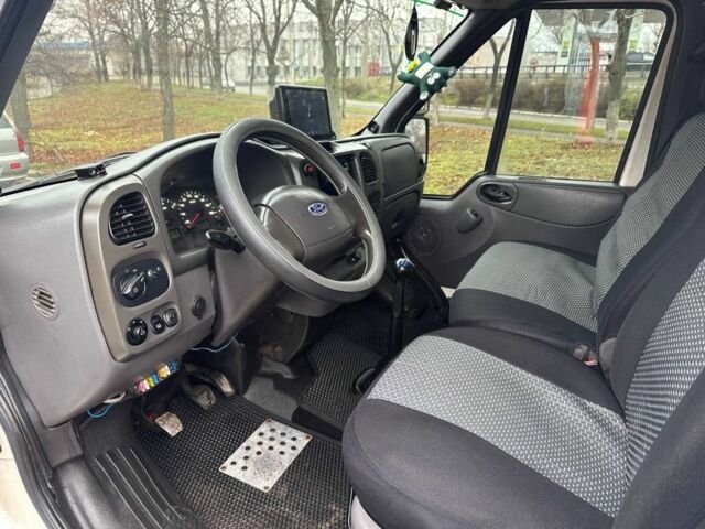 Білий Форд Транзит, об'ємом двигуна 2 л та пробігом 450 тис. км за 4799 $, фото 7 на Automoto.ua