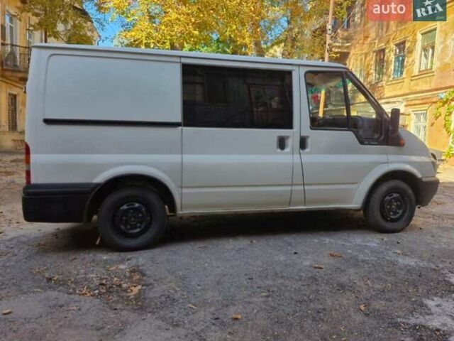 Белый Форд Транзит, объемом двигателя 2 л и пробегом 489 тыс. км за 5000 $, фото 3 на Automoto.ua