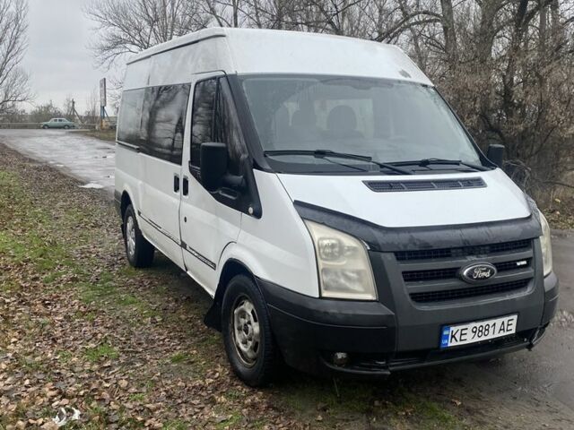 Білий Форд Транзит, об'ємом двигуна 2.4 л та пробігом 376 тис. км за 4300 $, фото 19 на Automoto.ua