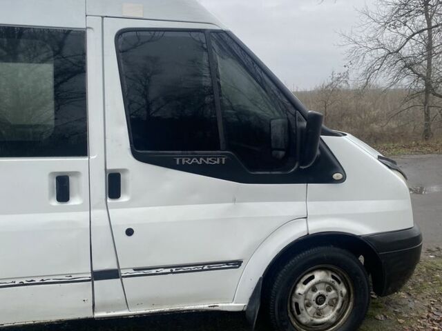 Білий Форд Транзит, об'ємом двигуна 2.4 л та пробігом 376 тис. км за 4300 $, фото 17 на Automoto.ua
