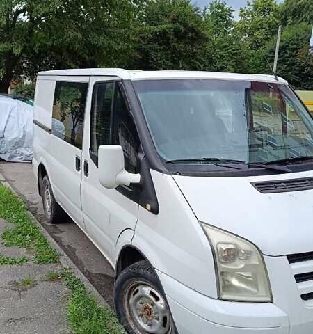 Белый Форд Транзит, объемом двигателя 2.4 л и пробегом 290 тыс. км за 5500 $, фото 1 на Automoto.ua