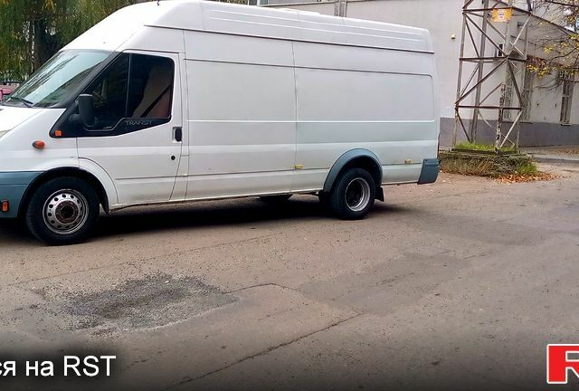 Белый Форд Транзит, объемом двигателя 2.4 л и пробегом 300 тыс. км за 7000 $, фото 1 на Automoto.ua