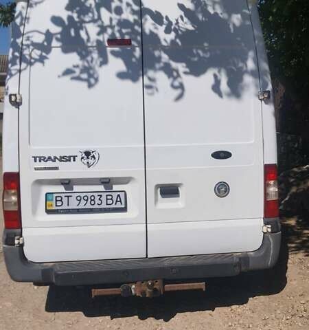 Белый Форд Транзит, объемом двигателя 2.2 л и пробегом 318 тыс. км за 8500 $, фото 3 на Automoto.ua