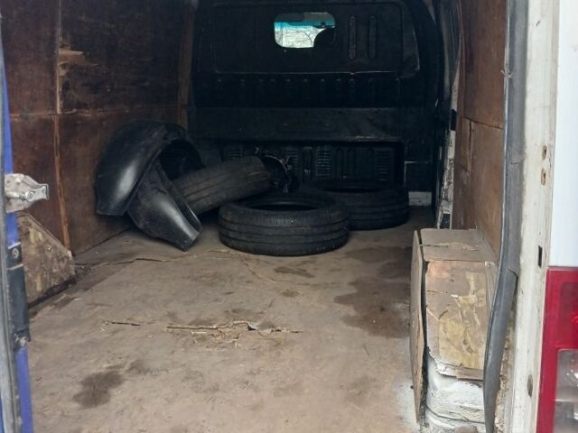 Белый Форд Транзит, объемом двигателя 2.2 л и пробегом 3 тыс. км за 3800 $, фото 7 на Automoto.ua