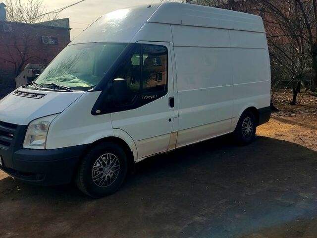 Белый Форд Транзит, объемом двигателя 2.2 л и пробегом 300 тыс. км за 7000 $, фото 3 на Automoto.ua