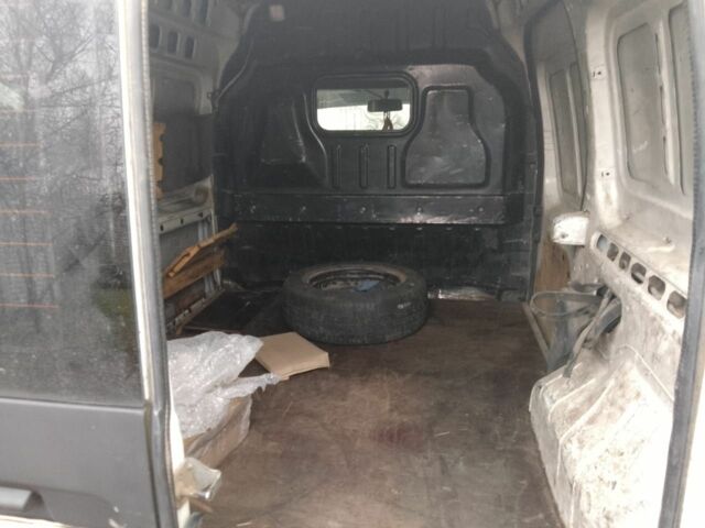 Білий Форд Транзит, об'ємом двигуна 1.8 л та пробігом 300 тис. км за 2600 $, фото 7 на Automoto.ua