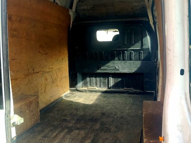 Белый Форд Транзит, объемом двигателя 2.2 л и пробегом 300 тыс. км за 7000 $, фото 6 на Automoto.ua