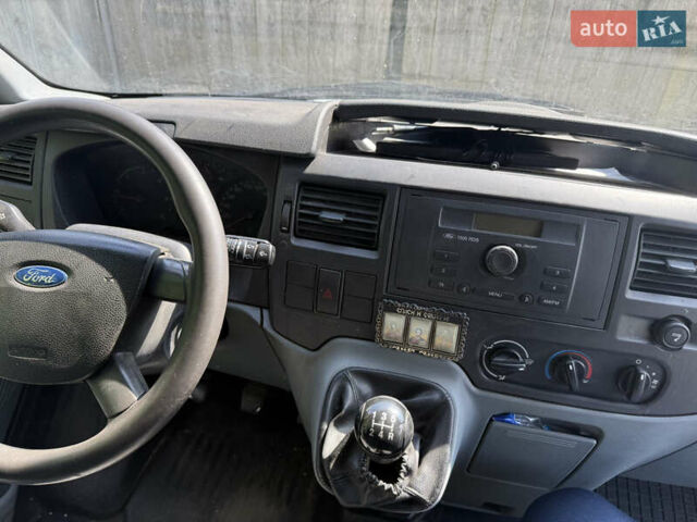 Форд Транзит 2007 в Ратно на Automoto.ua Белый Форд Транзит, объемом двигателя 2.5 л и пробегом 187 тыс. км за 9800 $, фото 8 на Automoto.ua
