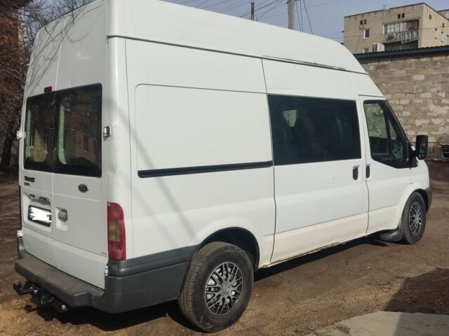 Білий Форд Транзит, об'ємом двигуна 2.2 л та пробігом 330 тис. км за 7000 $, фото 4 на Automoto.ua