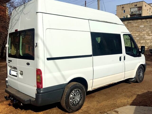 Белый Форд Транзит, объемом двигателя 2.2 л и пробегом 300 тыс. км за 7000 $, фото 4 на Automoto.ua
