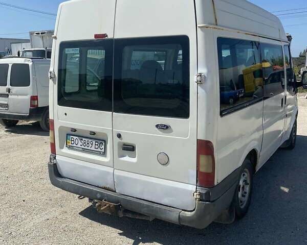 Білий Форд Транзит, об'ємом двигуна 2.2 л та пробігом 250 тис. км за 4500 $, фото 4 на Automoto.ua
