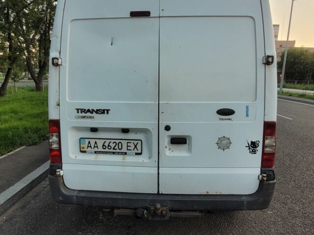 Белый Форд Транзит, объемом двигателя 2.4 л и пробегом 199 тыс. км за 5800 $, фото 4 на Automoto.ua