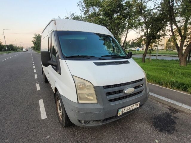 Белый Форд Транзит, объемом двигателя 2.4 л и пробегом 199 тыс. км за 5800 $, фото 5 на Automoto.ua