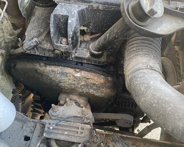 Білий Форд Транзит, об'ємом двигуна 2.2 л та пробігом 250 тис. км за 3900 $, фото 25 на Automoto.ua