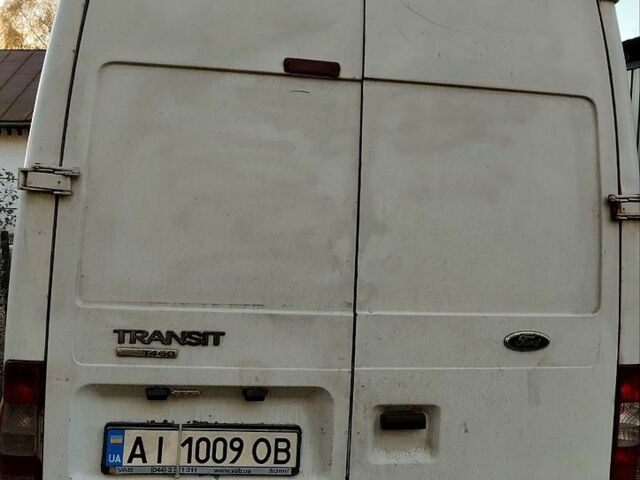 Белый Форд Транзит, объемом двигателя 2.4 л и пробегом 350 тыс. км за 9500 $, фото 2 на Automoto.ua