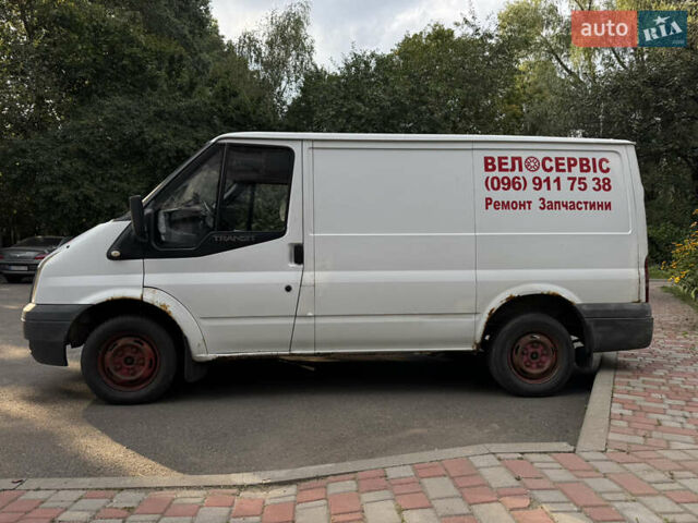 Білий Форд Транзит, об'ємом двигуна 2.2 л та пробігом 300 тис. км за 6000 $, фото 2 на Automoto.ua
