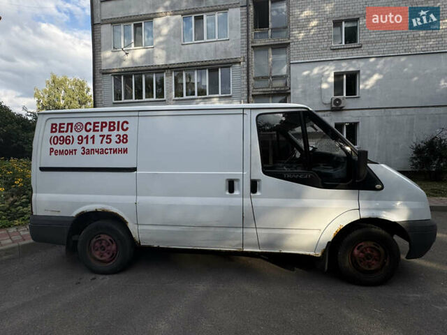 Білий Форд Транзит, об'ємом двигуна 2.2 л та пробігом 300 тис. км за 6000 $, фото 4 на Automoto.ua
