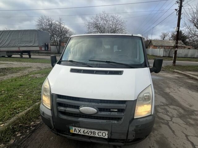 Білий Форд Транзит, об'ємом двигуна 2.2 л та пробігом 372 тис. км за 5650 $, фото 1 на Automoto.ua