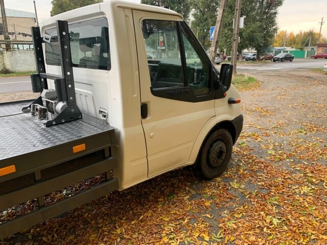 Білий Форд Транзит, об'ємом двигуна 2.2 л та пробігом 350 тис. км за 6500 $, фото 1 на Automoto.ua