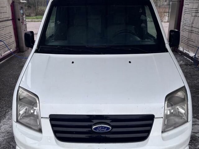 Белый Форд Транзит, объемом двигателя 1.8 л и пробегом 230 тыс. км за 9000 $, фото 6 на Automoto.ua