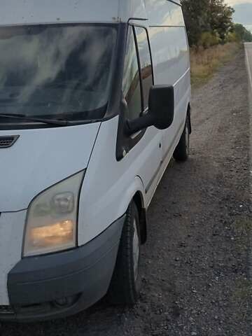 Белый Форд Транзит, объемом двигателя 2.2 л и пробегом 700 тыс. км за 4900 $, фото 4 на Automoto.ua