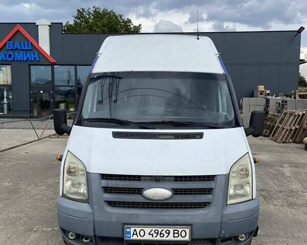 Белый Форд Транзит, объемом двигателя 2.4 л и пробегом 375 тыс. км за 8500 $, фото 6 на Automoto.ua