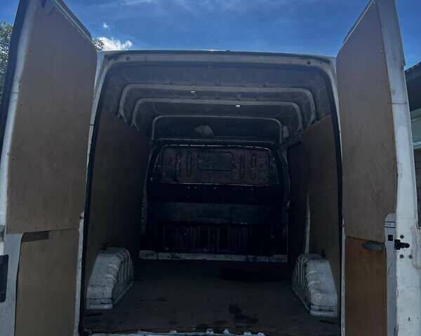 Білий Форд Транзит, об'ємом двигуна 2.2 л та пробігом 274 тис. км за 6200 $, фото 3 на Automoto.ua