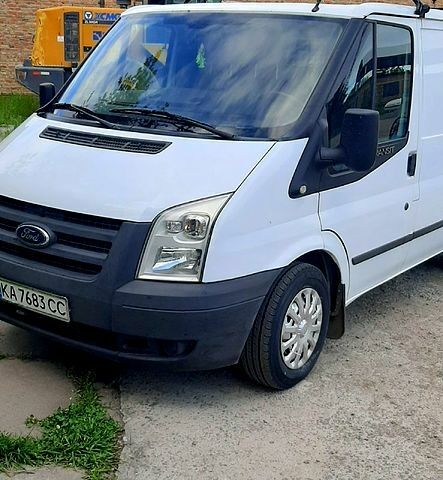 Белый Форд Транзит, объемом двигателя 2.2 л и пробегом 0 тыс. км за 7500 $, фото 1 на Automoto.ua