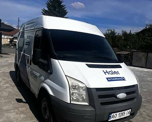 Білий Форд Транзит, об'ємом двигуна 2.2 л та пробігом 274 тис. км за 6200 $, фото 5 на Automoto.ua