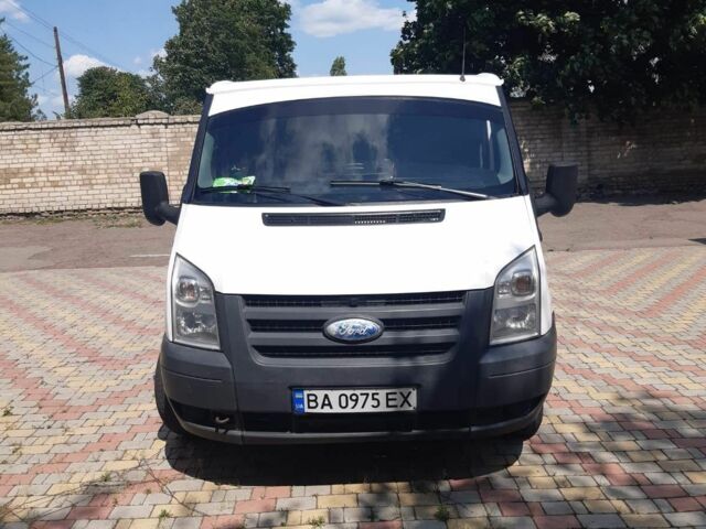 Белый Форд Транзит, объемом двигателя 2.2 л и пробегом 360 тыс. км за 4600 $, фото 1 на Automoto.ua